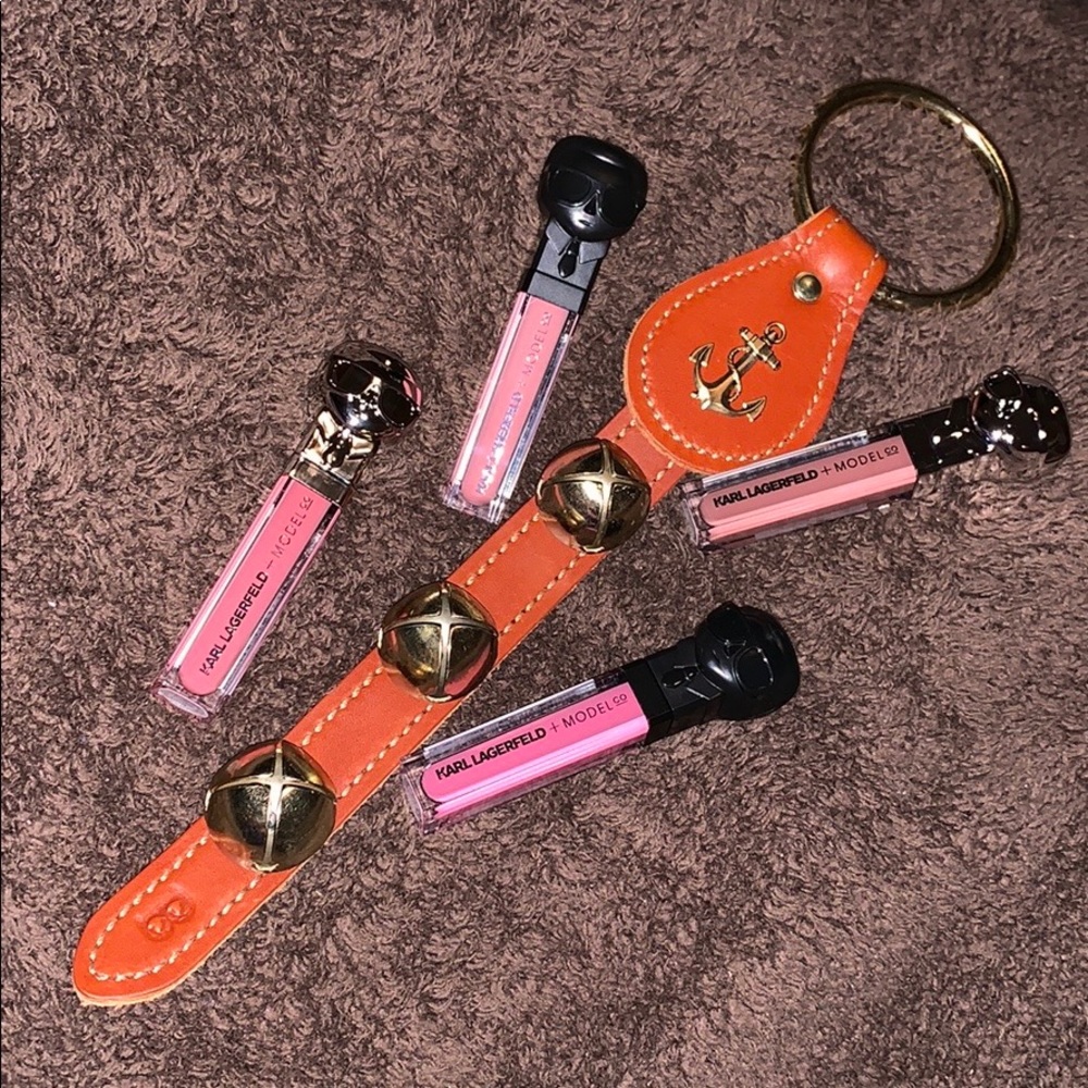 KARL LAGERFELD + MODEL co LIQUID MATTE LIPSTICK